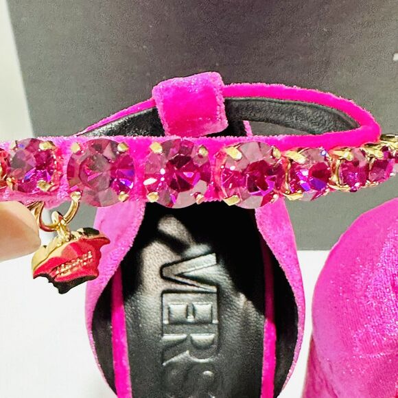 Versace Aevitas 39/ 9 Platform Pink Velvet Shoe Pump Crystal Medusa NWB $1,575 - Picture 11 of 16